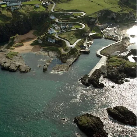 Cosy 3 Bedroom Apartment In Central Portrush With Sea Views Exterior photo