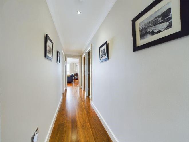 Cosy 3 Bedroom In With Sea Views * Portrush