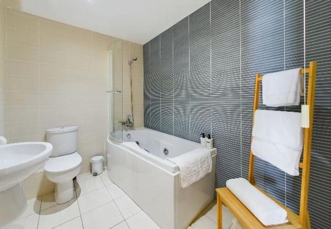 Cosy 3 Bedroom In With Sea Views Portrush